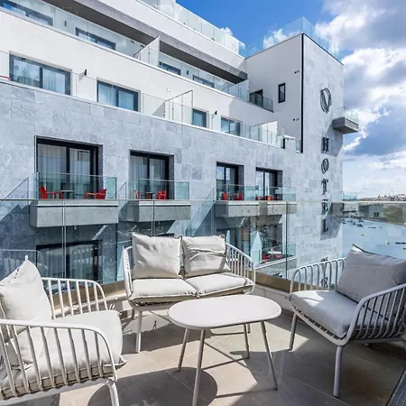 Designer Seaside 2br With Wifi And Ac & Comfy Beds By 360 Estates Apartmán Gzira