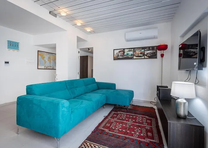 Designer Seaside 2br With Wifi And Ac & Comfy Beds By 360 Estates Διαμέρισμα